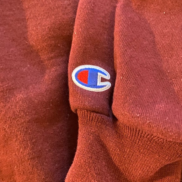 Harvard Crewneck - Picture 2 of 4